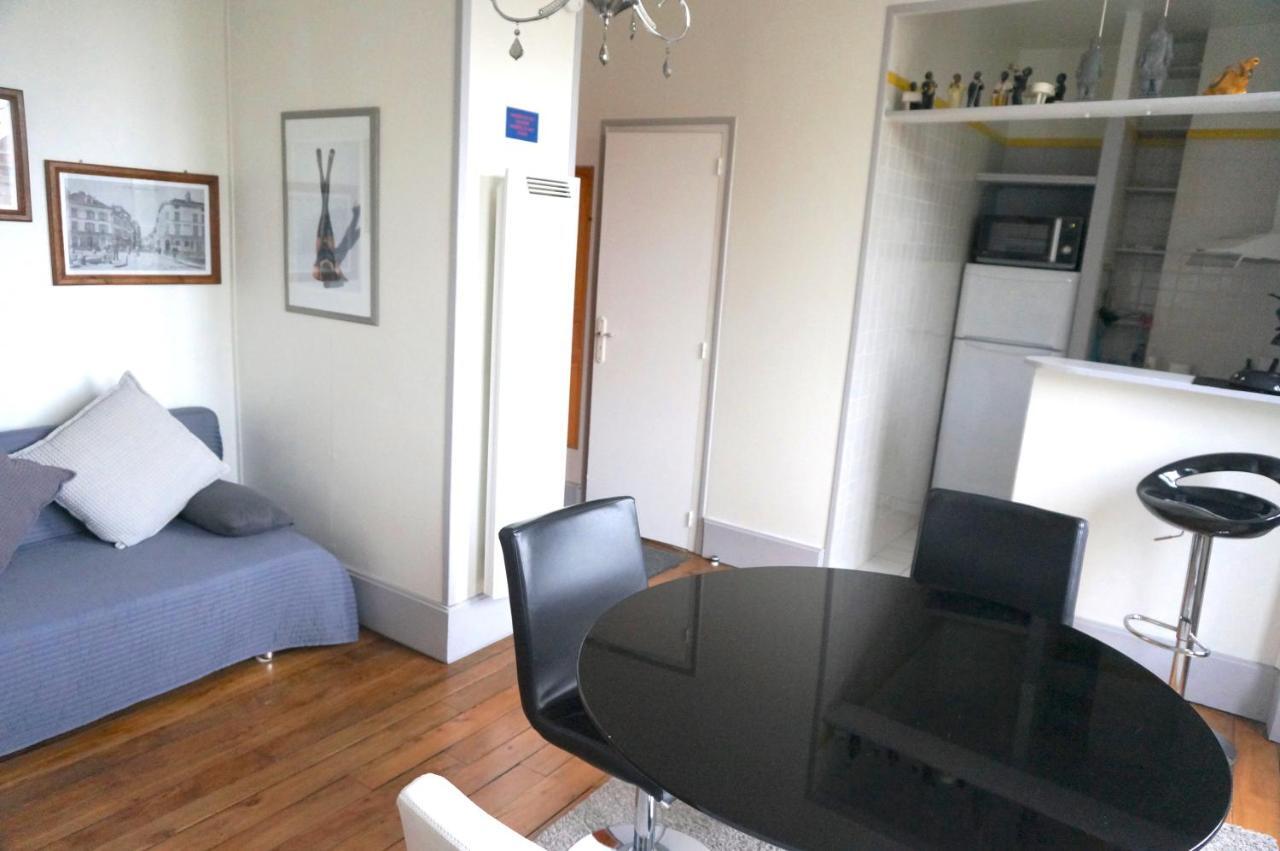 Le St Frobert Au Coeur De Troyes Apartamento Exterior foto